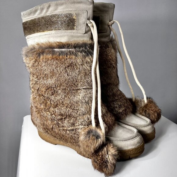 COACH Maryann Tan Suede & Rabbit Fur Beaded Platform Boots with Pom Pom 7.5 - Picture 3 of 11